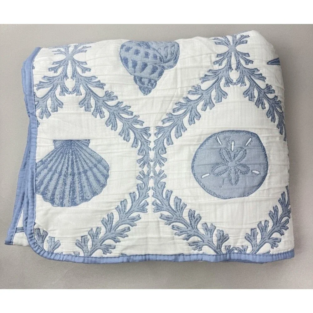 Greenland Home Fashions Laguna Seashells Reversible Matelassé Throw